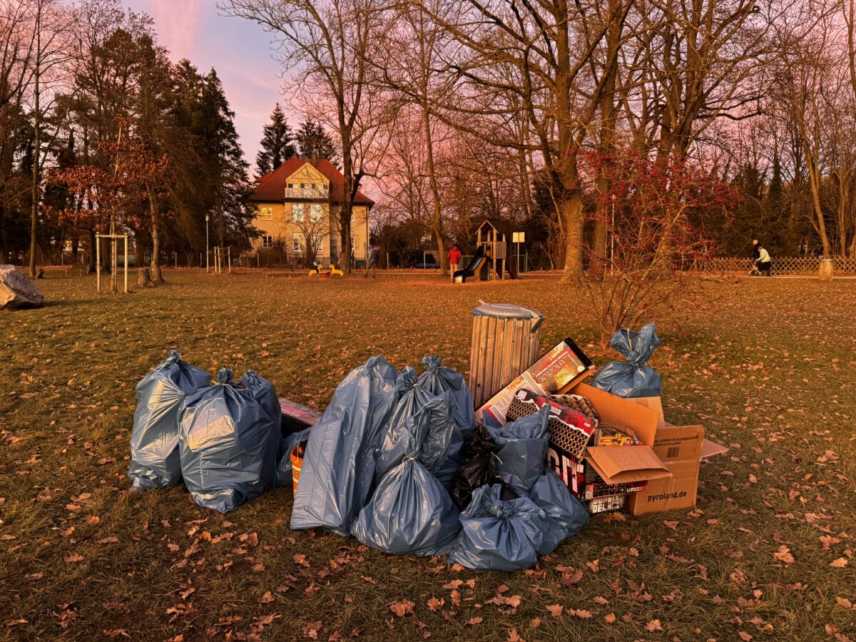 130 kg Müll gesammelt beim grünen Ramadama 2025